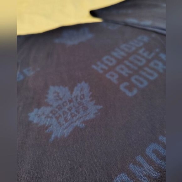 Toronto Maple Leafs Hockey Winter Scarf w/ Fringe NHL Sports  Unisex - Picture 5 of 9